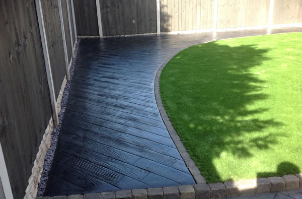 Concrete decking image by Avant Gardens Liverpool