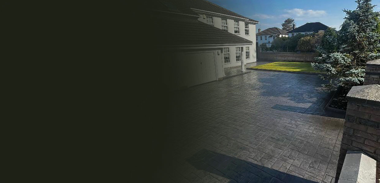 Modern Stone Basket Weave Driveway in Larkhill Lane, Formby